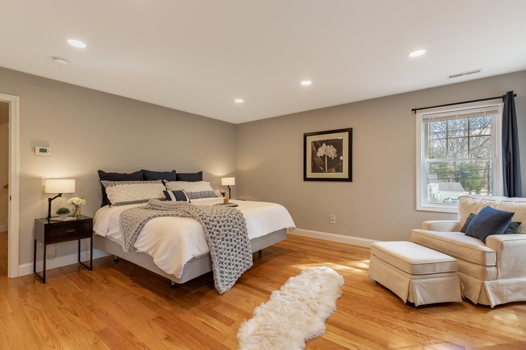 97 Batchelder Road Reading, MA 01867 - Photo 24 of 42