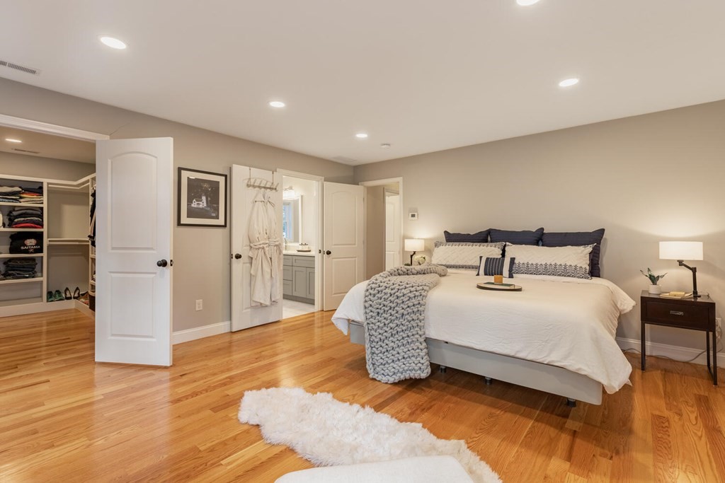 97 Batchelder Road Reading, MA 01867 - Photo 25 of 42