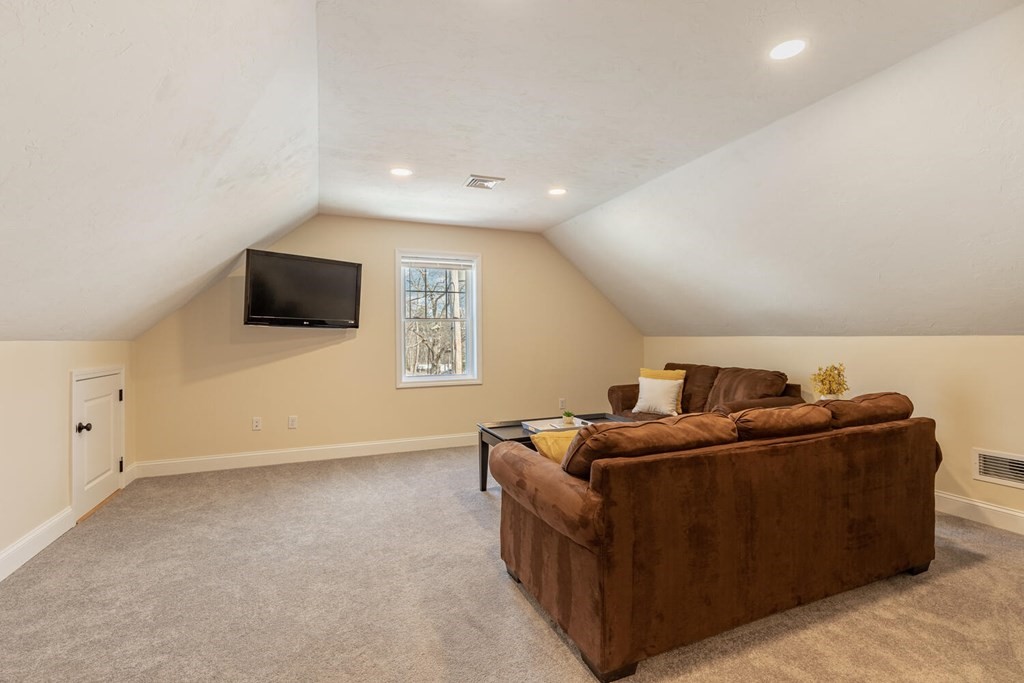 97 Batchelder Road Reading, MA 01867 - Photo 35 of 42