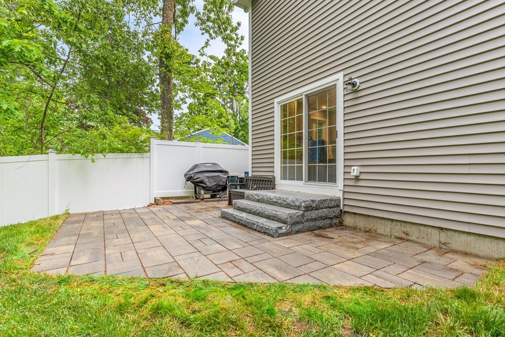 97 Batchelder Road Reading, MA 01867 - Photo 40 of 42