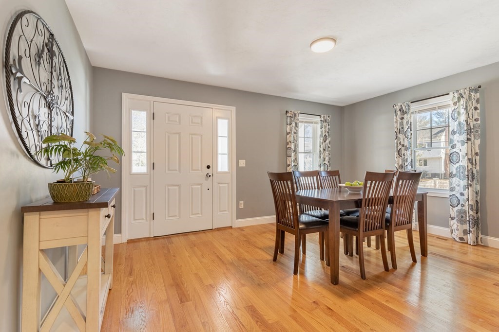 97 Batchelder Road Reading, MA 01867 - Photo 9 of 42