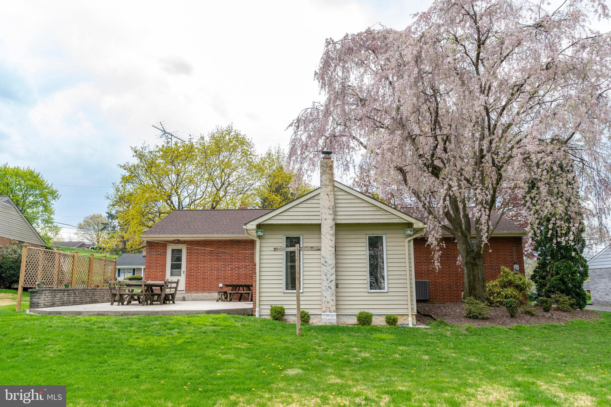 20 Wolf Road Akron, PA 17501 - Photo 13 of 40