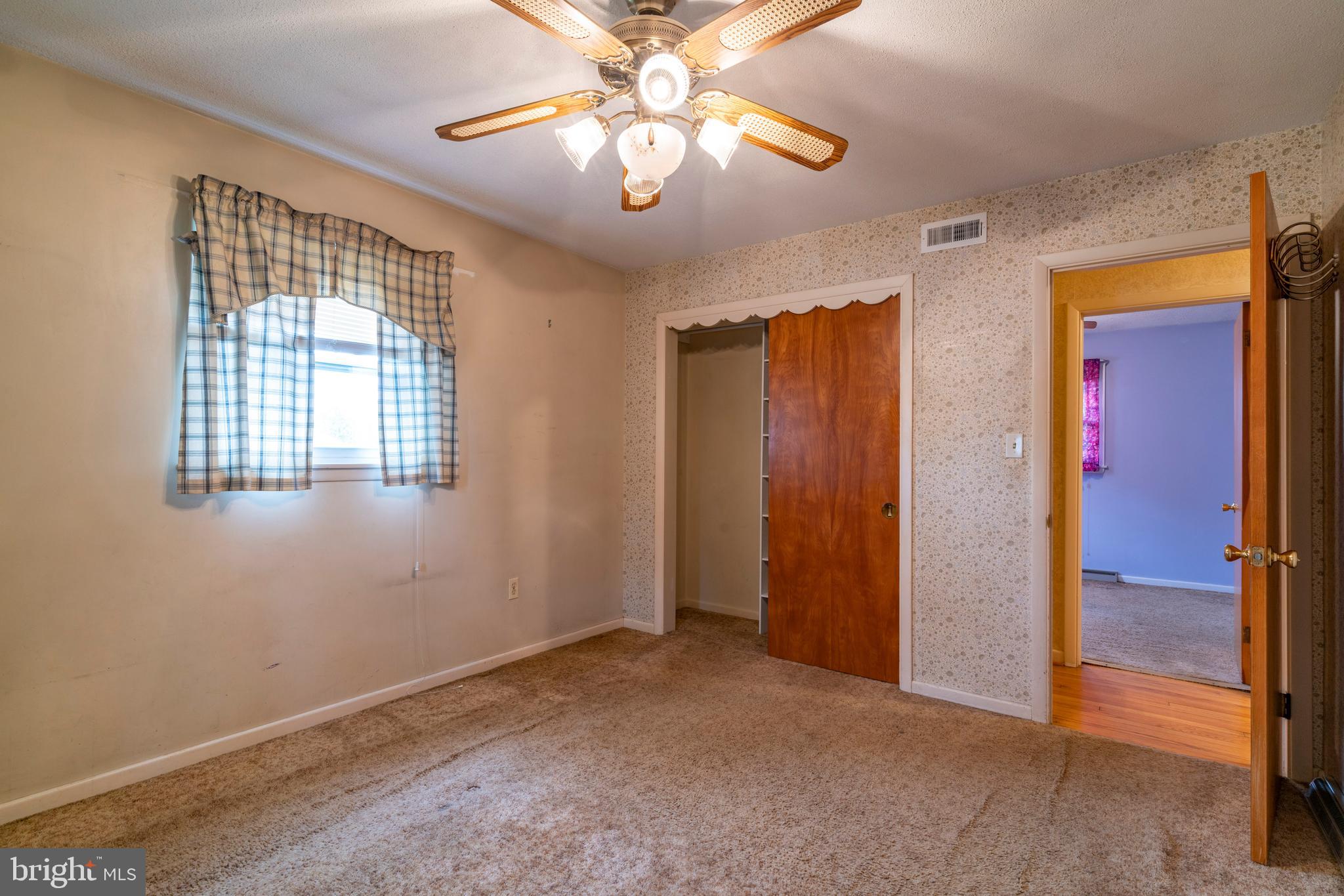 20 Wolf Road Akron, PA 17501 - Photo 33 of 40