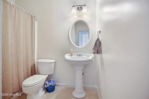 $610,000 | 128 Creekside Drive, Moyock, NC 27958