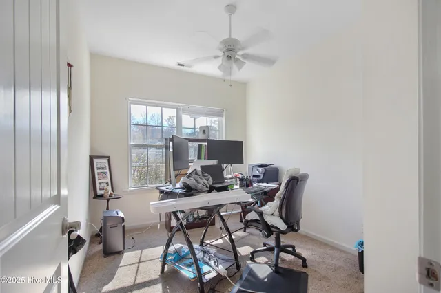 $625,000 | 128 Creekside Drive, Moyock, NC 27958