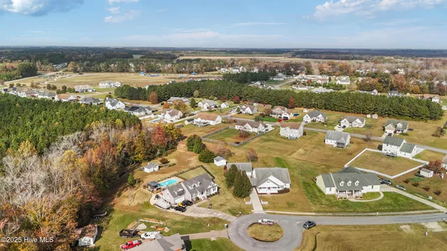 $625,000 | 128 Creekside Drive, Moyock, NC 27958