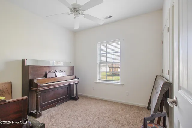 $625,000 | 128 Creekside Drive, Moyock, NC 27958