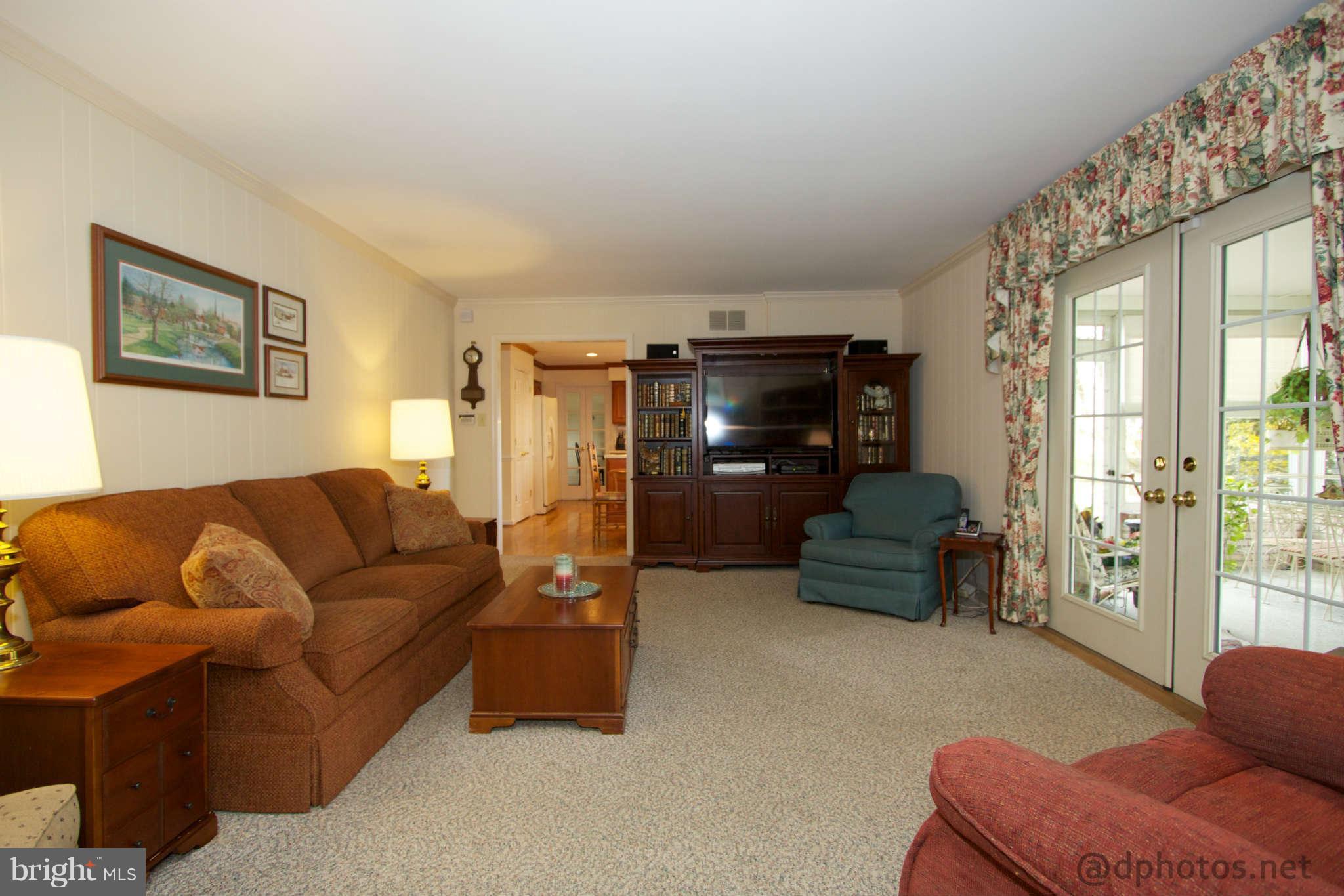 3015 Moores Road Baldwin, MD 21013 - Photo 13 of 30 Family Room