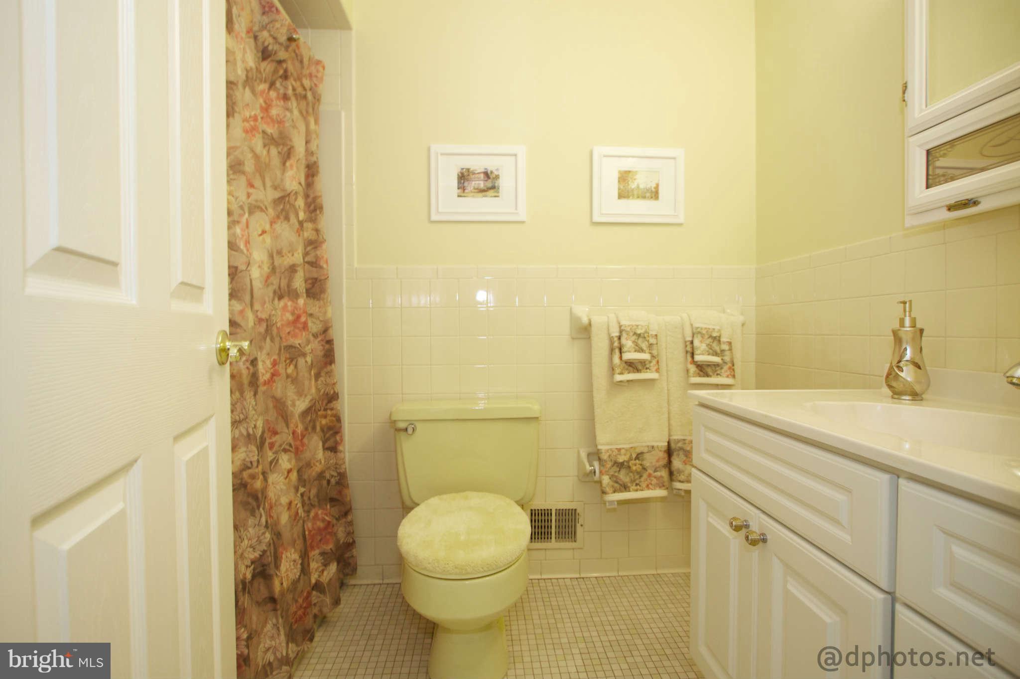 3015 Moores Road Baldwin, MD 21013 - Photo 17 of 30 Bath