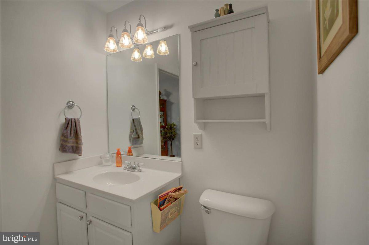 1248 Progress Road Chambersburg, PA 17201 - Photo 21 of 30 Primary Bathroom