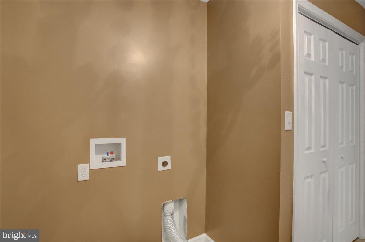1248 Progress Road Chambersburg, PA 17201 - Photo 26 of 30 Laundry and Utility Room
