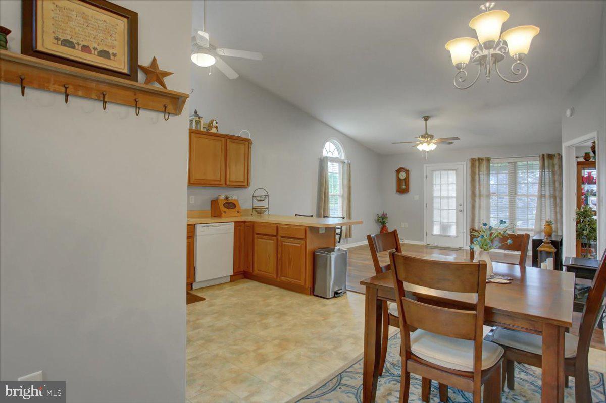 1248 Progress Road Chambersburg, PA 17201 - Photo 10 of 30 Gallery Image 10