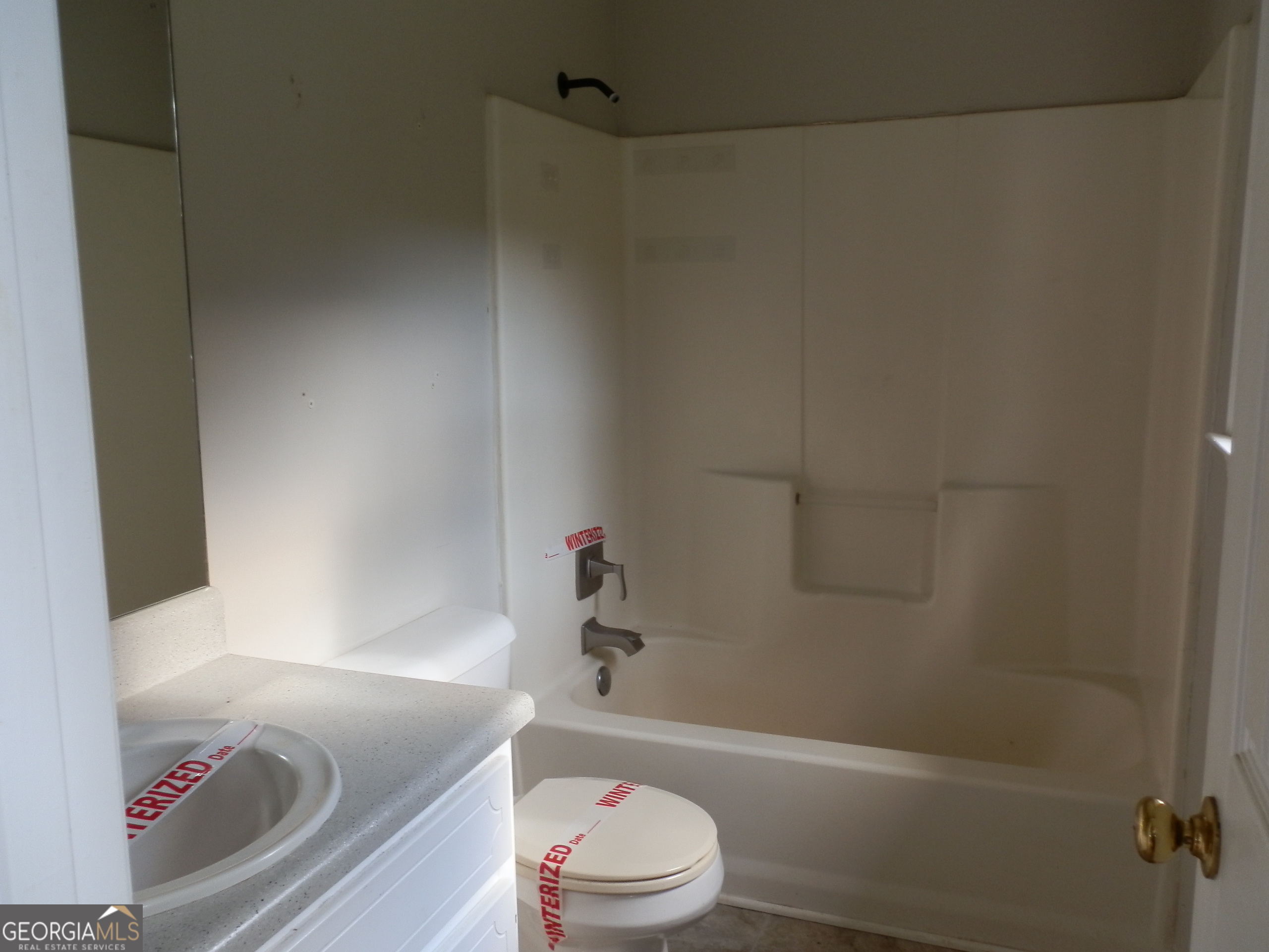51 Jennifer Lane Rydal, GA 30171 - Photo 15 of 37 Master Bathroom