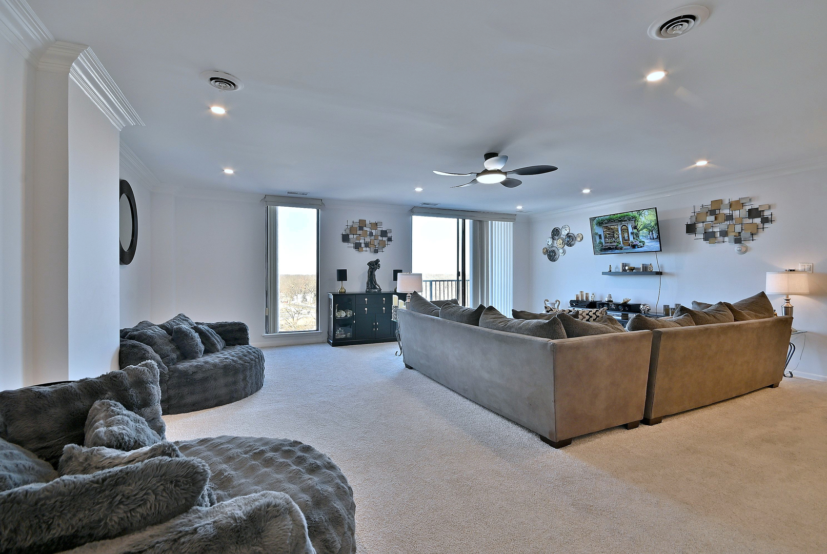 190 South Wood Dale Road, Unit 902 Wood Dale, IL 60191 - Photo 22 of 29