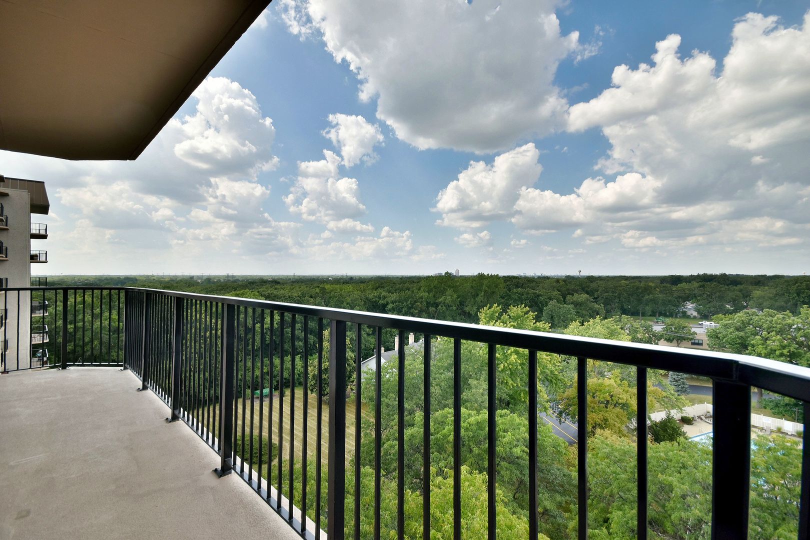 190 South Wood Dale Road, Unit 902 Wood Dale, IL 60191 - Photo 25 of 29