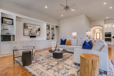 $1,949,500 | 904 Charleston Drive, Southlake, TX 76092