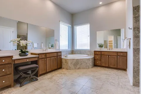 $1,949,500 | 904 Charleston Drive, Southlake, TX 76092