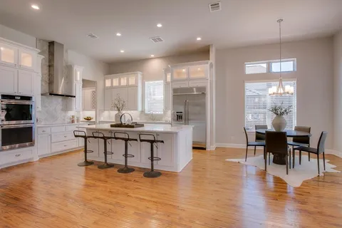 $1,949,500 | 904 Charleston Drive, Southlake, TX 76092