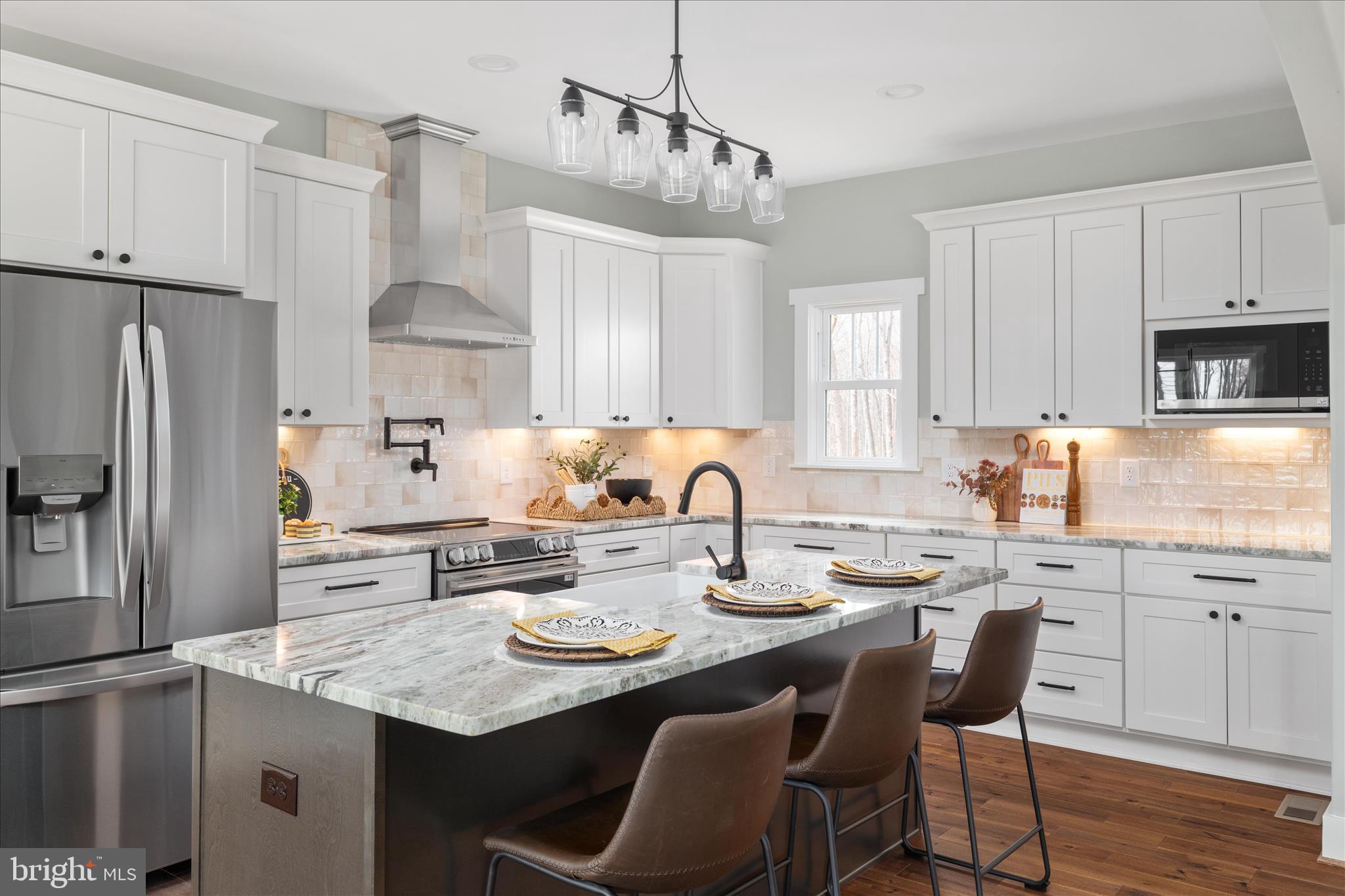 14305 Inlet Road Culpeper, VA 22701 - Photo 13 of 73 Kitchen island, pot filler