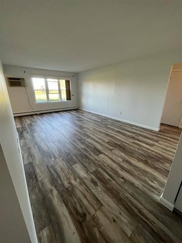 75 Riverview Court Secaucus, NJ 07094 - Photo 5 of 11 Gallery Image 5