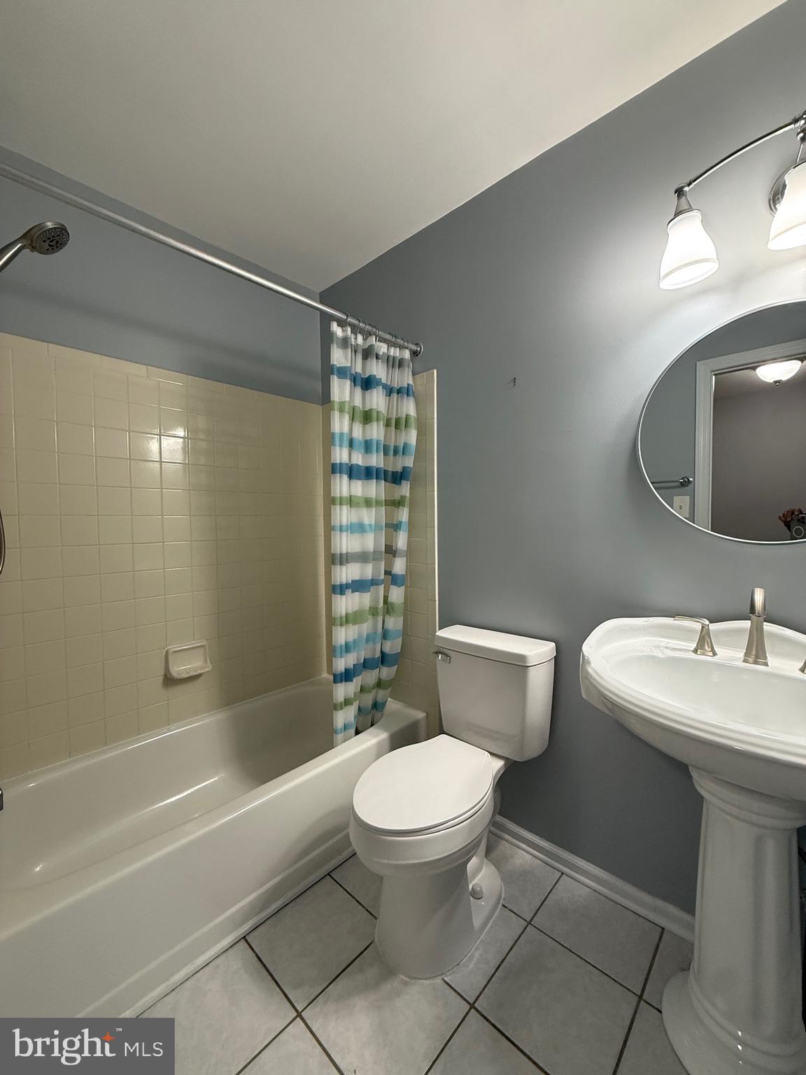 5650 Ridge View Drive Alexandria, VA 22310 - Photo 16 of 27