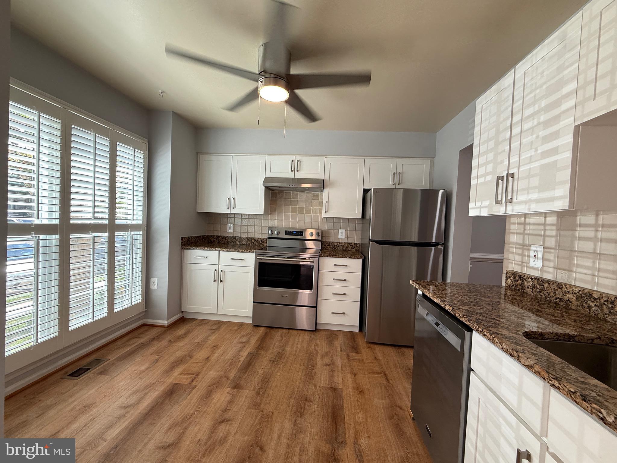5650 Ridge View Drive Alexandria, VA 22310 - Photo 6 of 27