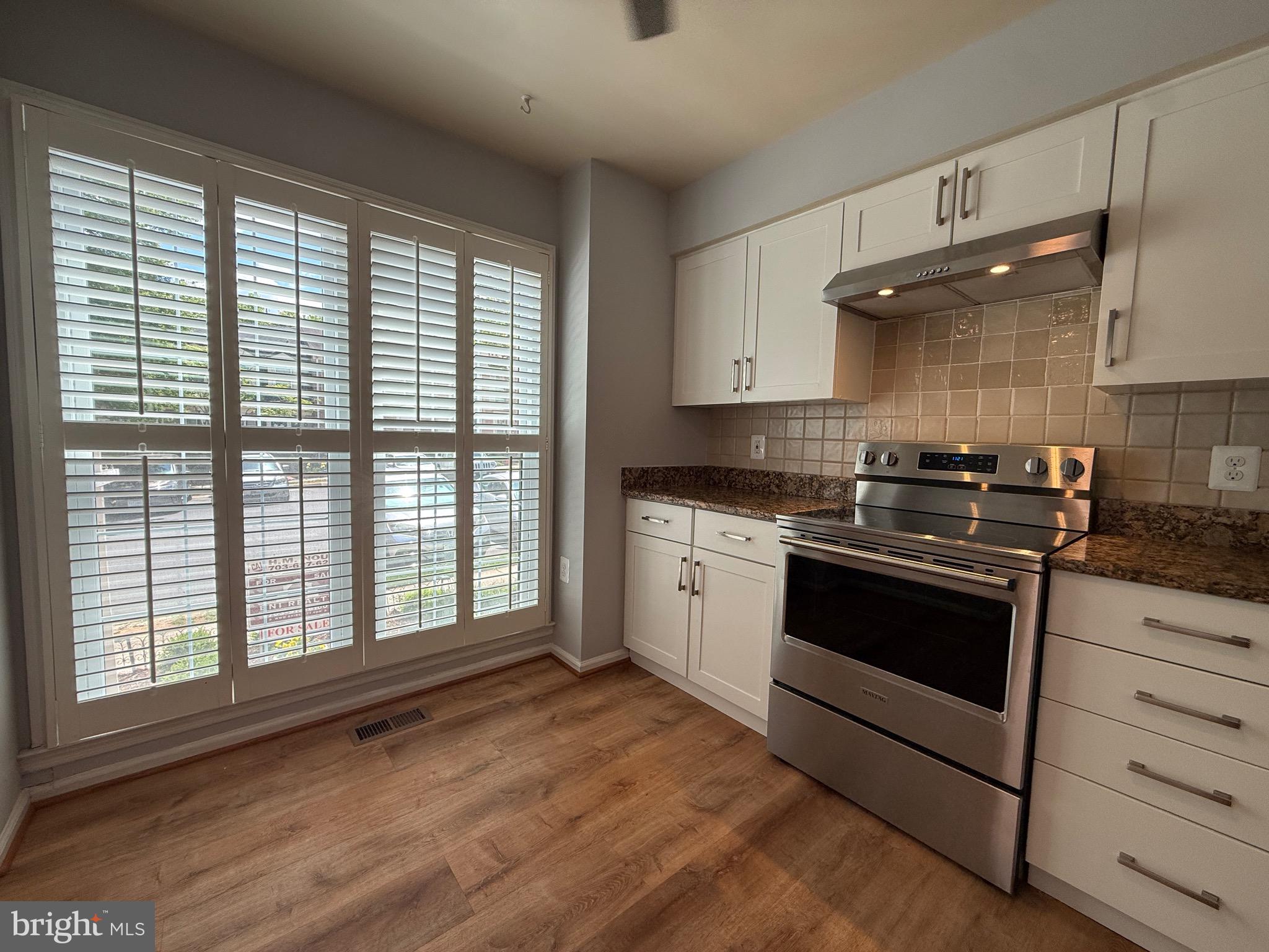 5650 Ridge View Drive Alexandria, VA 22310 - Photo 10 of 27