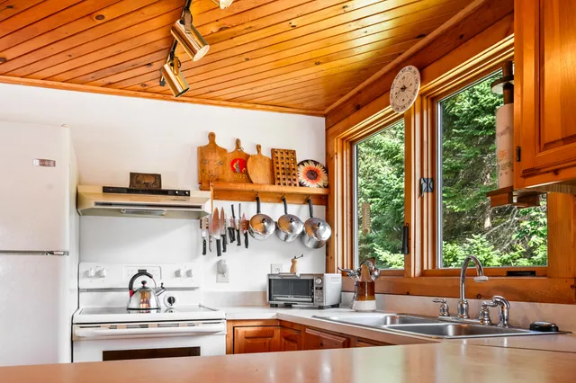 $485,000 | 44 Antler Way, Rangeley, ME 04970