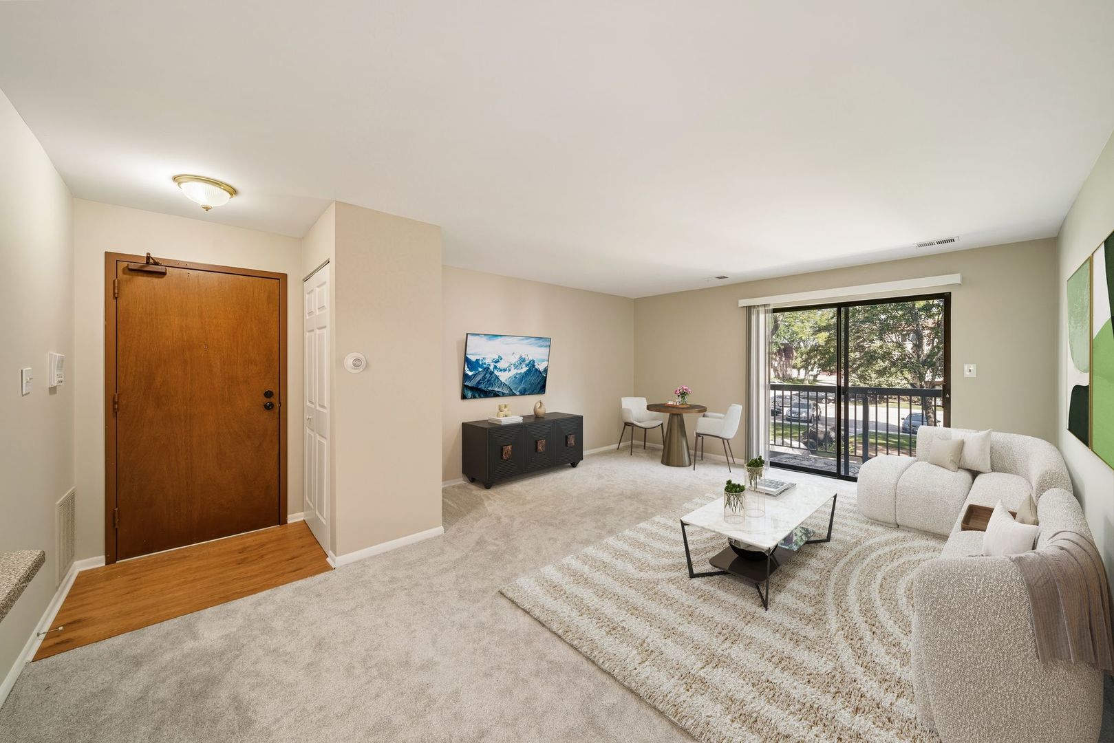 613 West Central Road, Unit B7 Mount Prospect, IL 60056 - Photo 6 of 14 Gallery Image 6