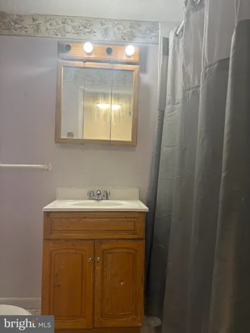 $284,900 | 237 Lauriston Street, Philadelphia, PA 19128