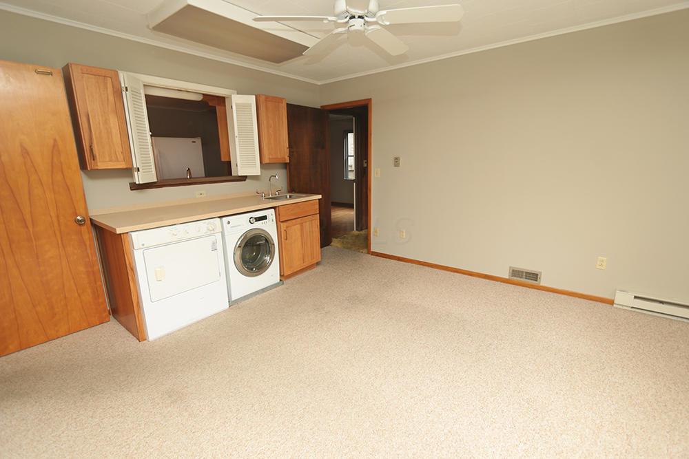 1576 Guilford Road Columbus, OH 43221 - Photo 12 of 37