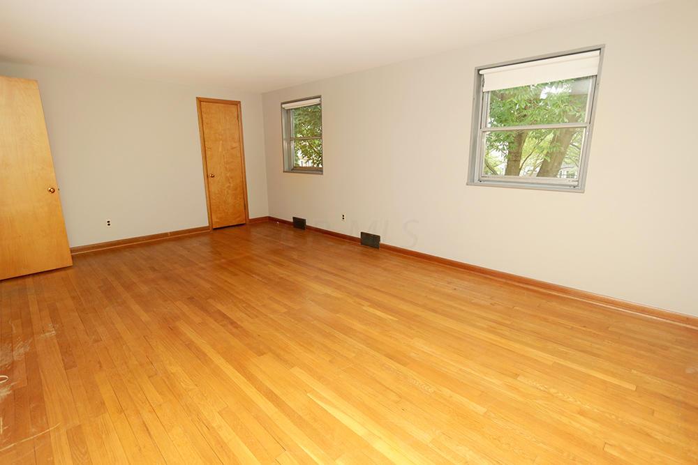 1576 Guilford Road Columbus, OH 43221 - Photo 28 of 37