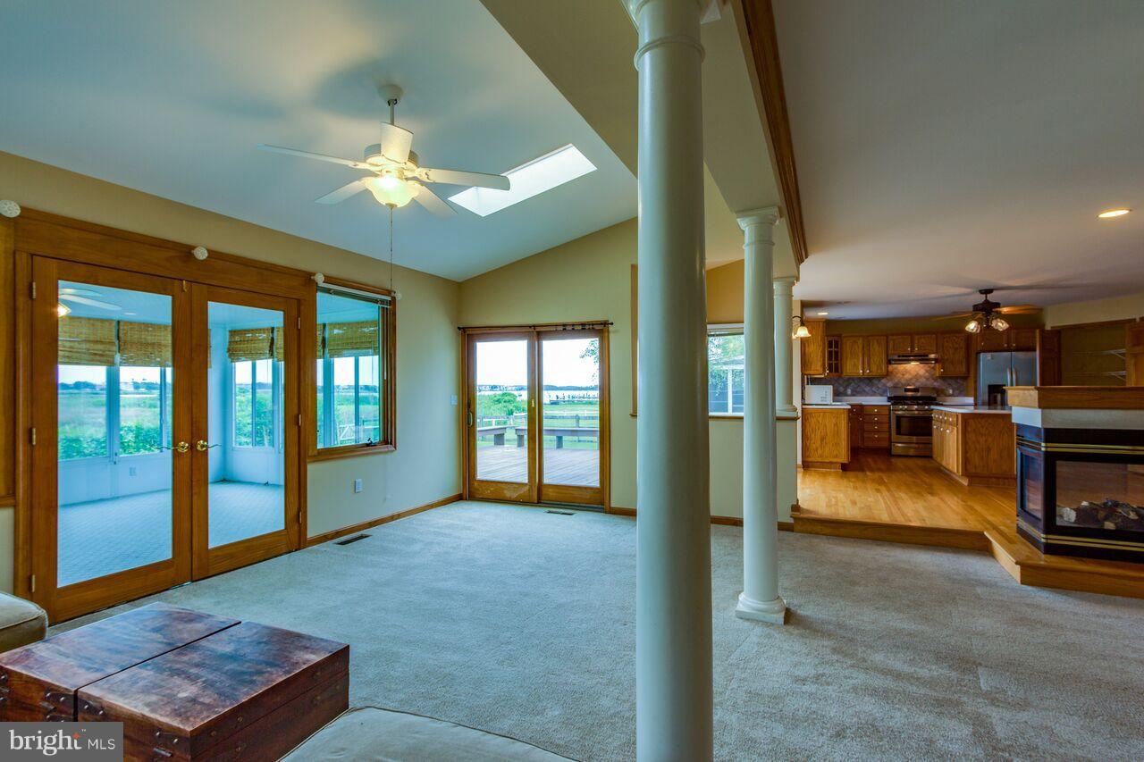 913 Long Point Road Grasonville, MD 21638 - Photo 8 of 30 Interior (General)