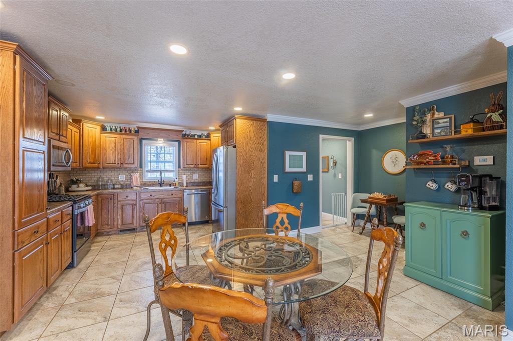 1604 Big Bend Road Poplar Bluff, MO 63901 - Photo 11 of 37