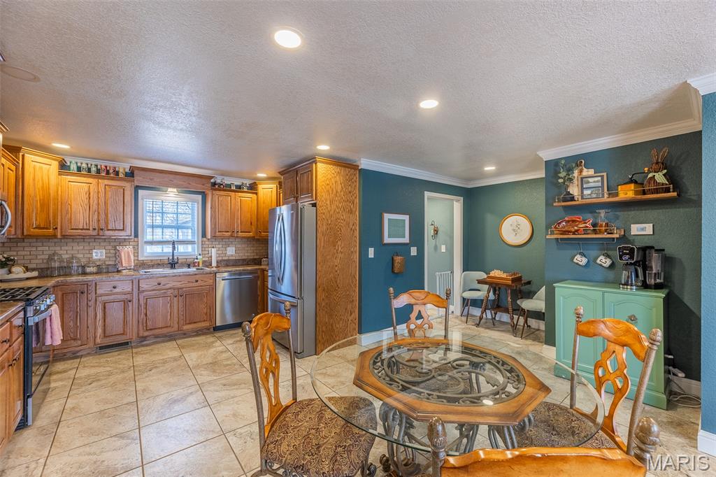 1604 Big Bend Road Poplar Bluff, MO 63901 - Photo 13 of 37