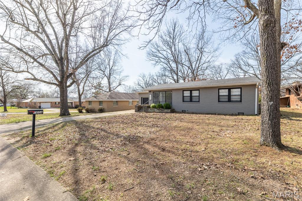 1604 Big Bend Road Poplar Bluff, MO 63901 - Photo 4 of 37