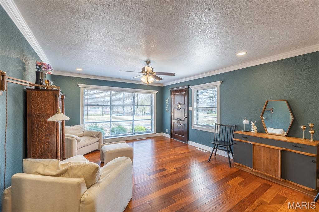 1604 Big Bend Road Poplar Bluff, MO 63901 - Photo 8 of 37