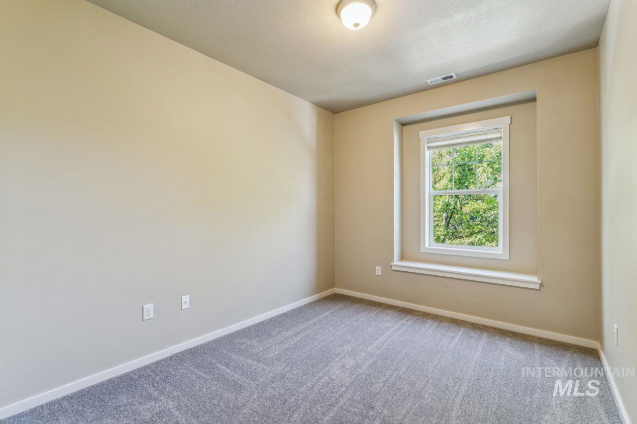 4378 North Five Mile Road Boise, ID 83704 - Photo 29 of 47 Gallery Image 29