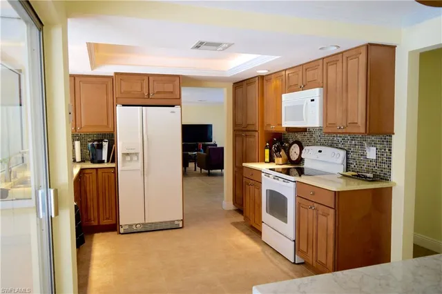 $4,500 | 1927 Crayton Road, Naples, FL 34102