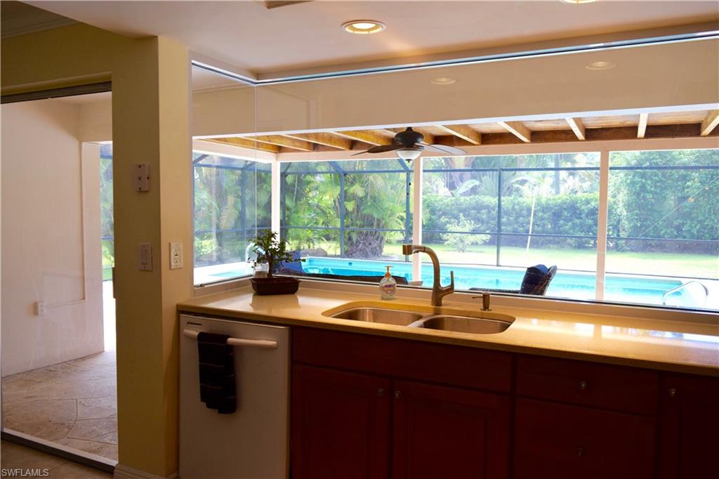 1927 Crayton Road Naples, FL 34102 - Photo 6 of 21