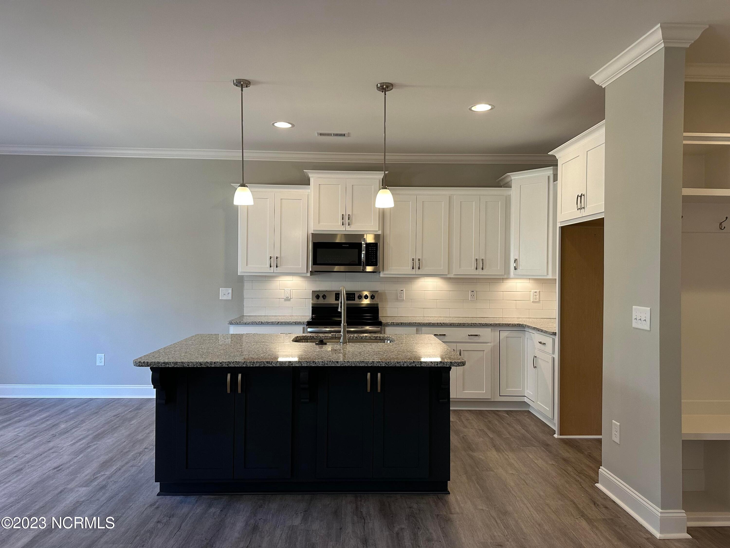 312 Dunston Road Carthage, NC 28327 - Photo 8 of 27 320818604_540921841100717_55109127061433