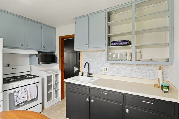 $145,000 | 2330 39th Street, Rock Island, IL 61201
