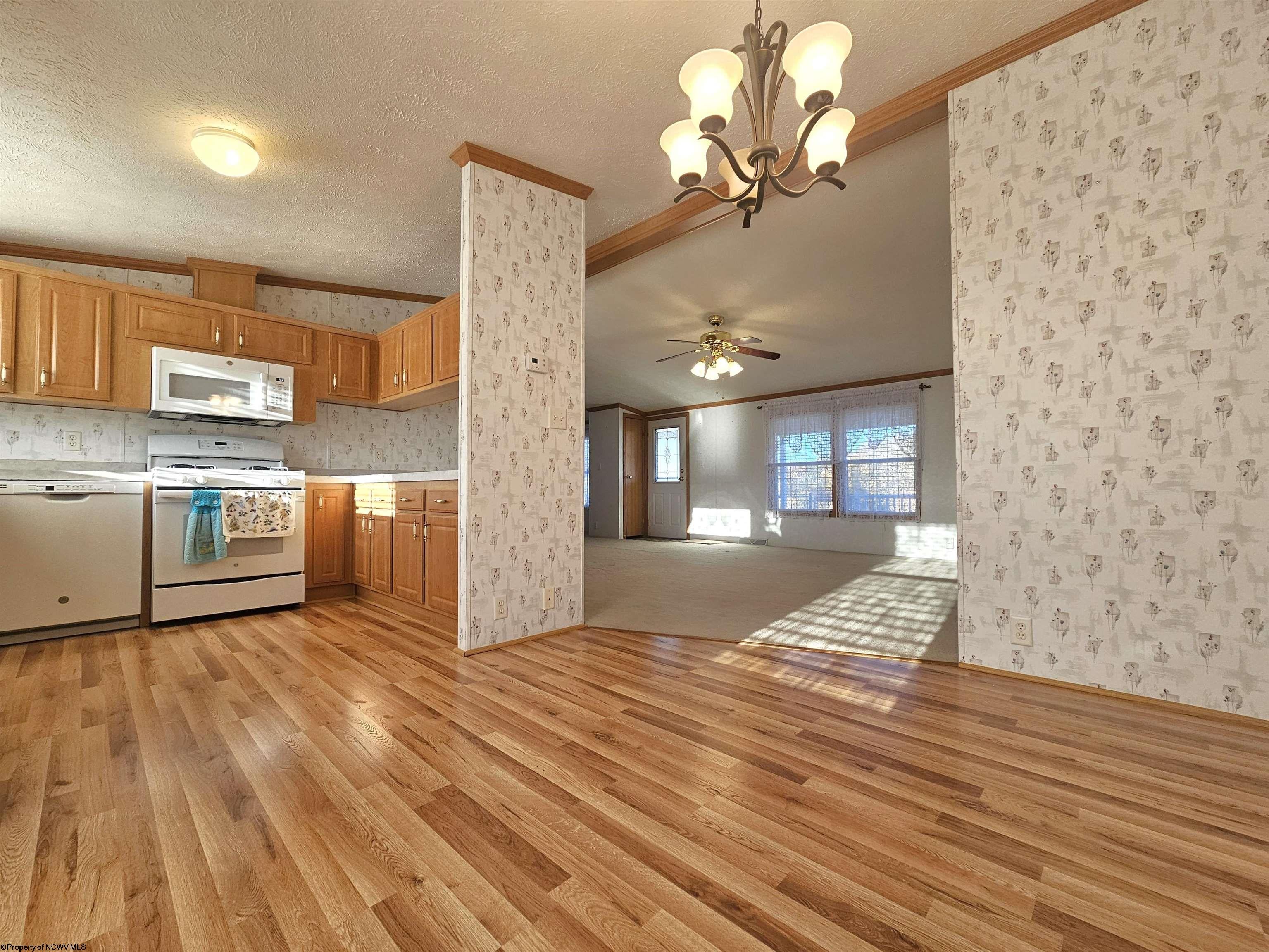 969 Montana Road Fairmont, WV 26554 - Photo 22 of 33 Gallery Image 22
