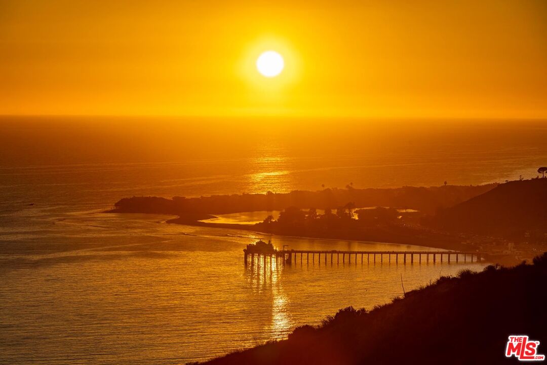 Carbon Mesa Road Malibu, CA 90265 - Photo 42 of 42