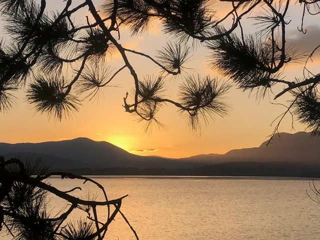 $985,000 | 6 Swett Brook Lane, Weld, ME 04285