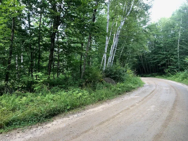 $985,000 | 6 Swett Brook Lane, Weld, ME 04285