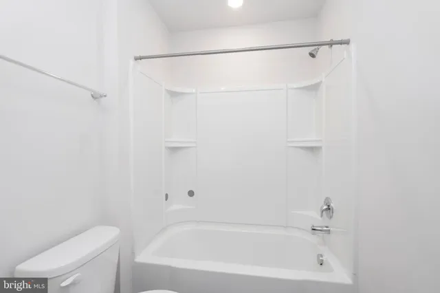 $365,000 | 301 Mazzeo Drive, Glassboro, NJ 08028