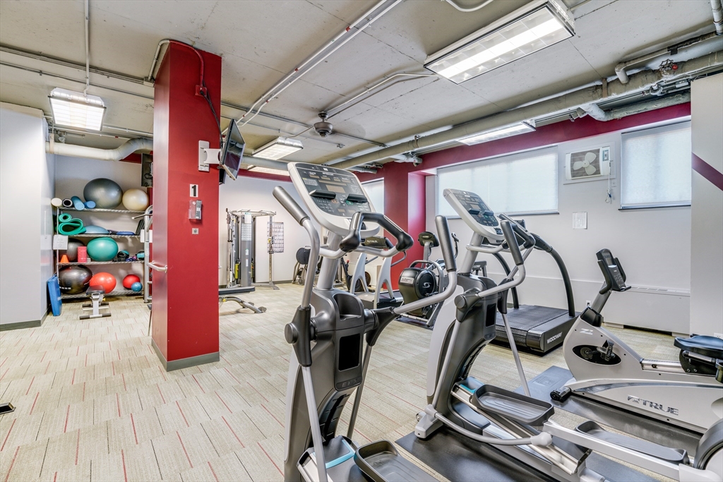 180 Beacon Street, Unit 14FG Boston, MA 02116 - Photo 39 of 40 a view of a room with gym equipment