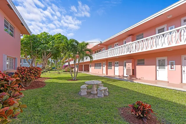 $125,000 | 300 Northeast 20th Street, Unit 109, Boca Raton, FL 33431