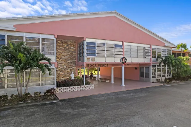 $125,000 | 300 Northeast 20th Street, Unit 109, Boca Raton, FL 33431